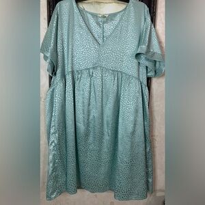 Flowy boutique dress 👗